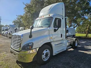 2016 FREIGHTLINER/MERCEDES CASCADIA 125