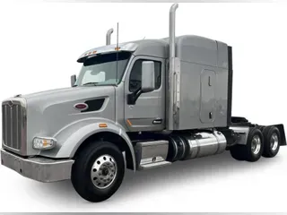 2021 Peterbilt 567