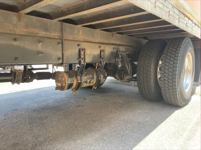 2019 Freightliner Business Class M2 106
