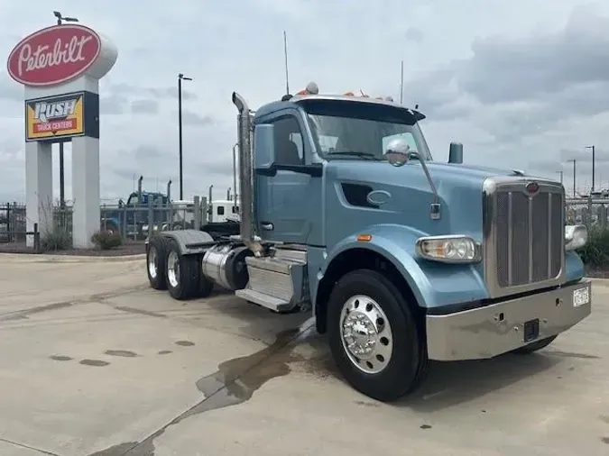 2022 Peterbilt 567