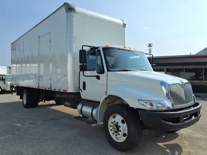 2017 NAVISTAR INTERNATIONAL 4300