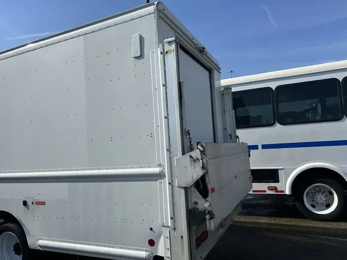 2018 Freightliner MT45