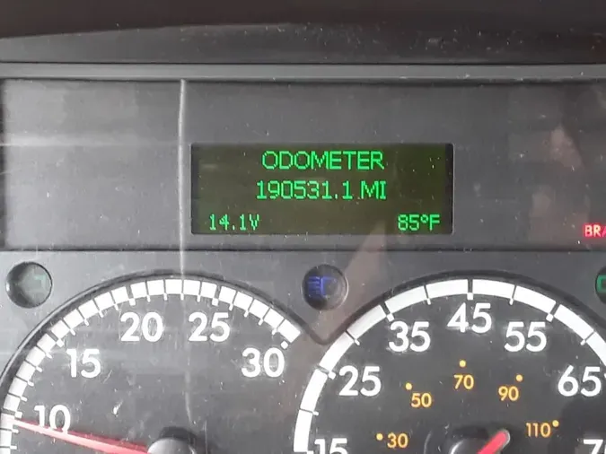 2019 FREIGHTLINER/MERCEDES M2 106