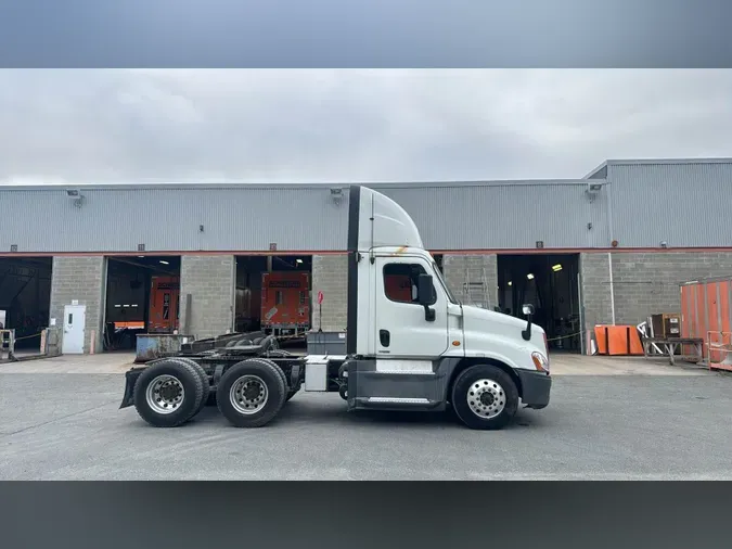2018 Freightliner Cascadia038b4e959f0d5a7fa47e2479d52585eb