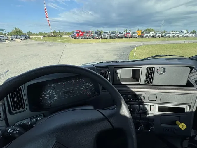 2027 International MV607