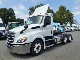 2019 FREIGHTLINER NEW CASCADIA PX12664