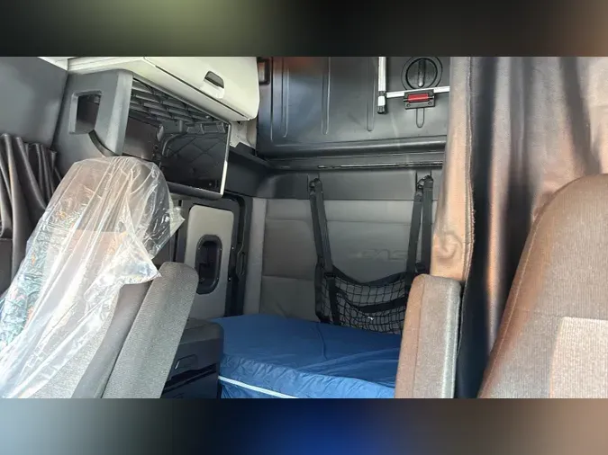 2021 Freightliner Cascadia