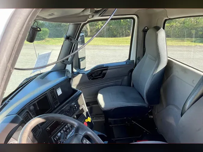 2019 INT LT625 6x403a03dcff553d8fa52550763d6596f95