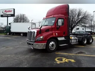 2020 FREIGHTLINER/MERCEDES CASCADIA 113