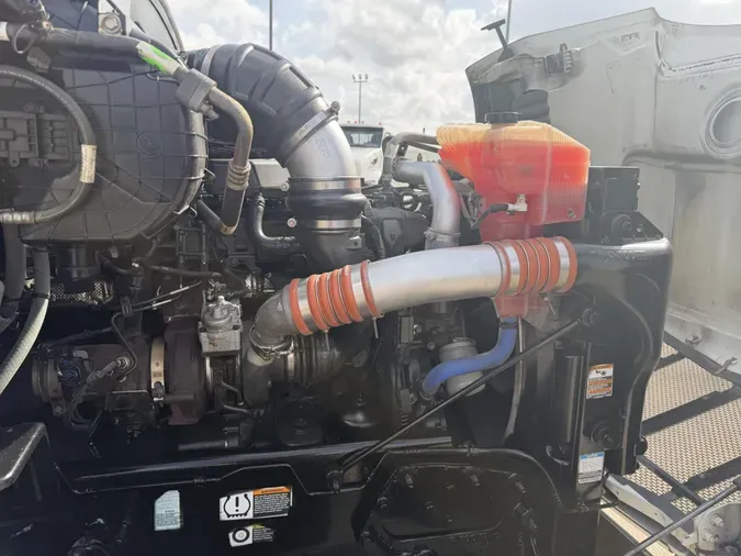 2021 Peterbilt 57903a08ddce3d7ee1aab0a81074eb38c65