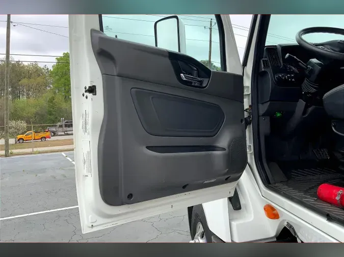 2020 INT LT625 6x4