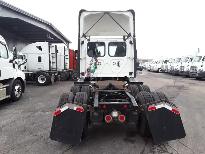 2019 FREIGHTLINER/MERCEDES CASCADIA 125