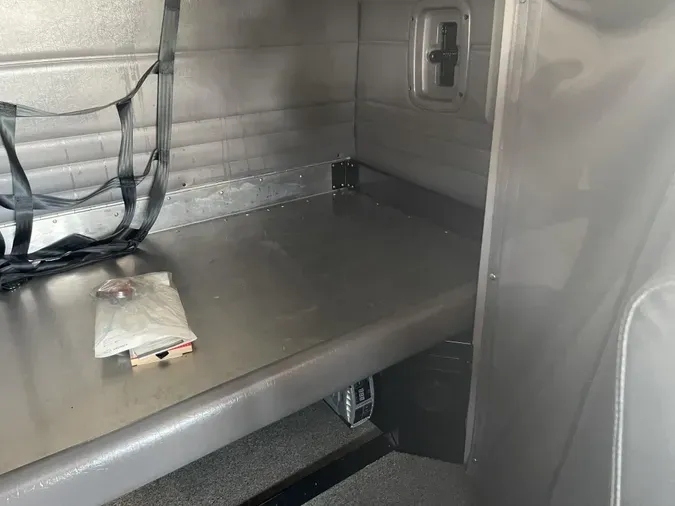 2019 Peterbilt 389