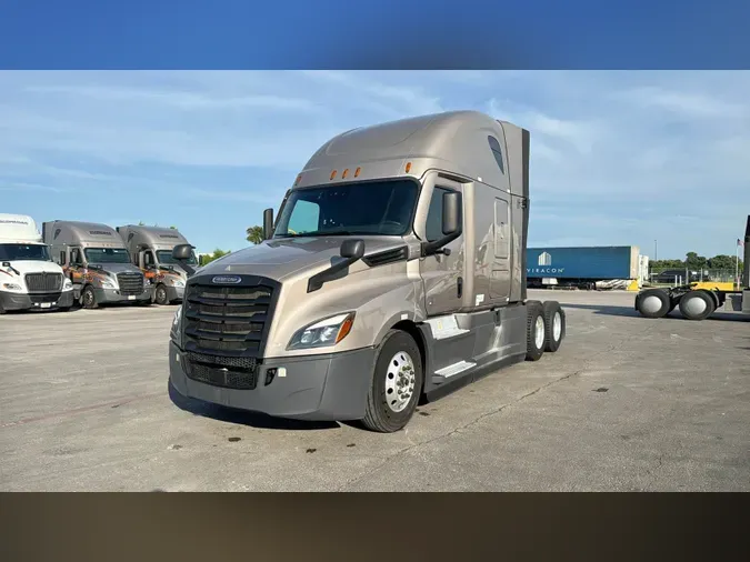 2024 Freightliner Cascadia 126