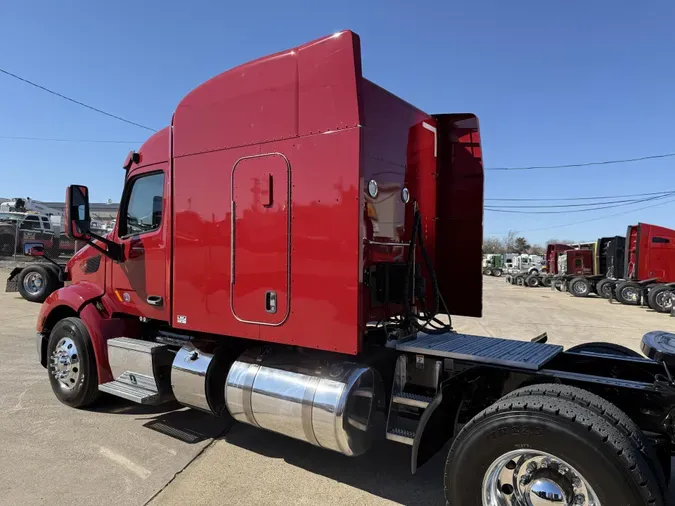 2022 Peterbilt 579