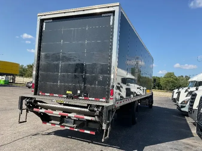 2019 Freightliner M2