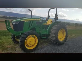 2016 John Deere 5055E