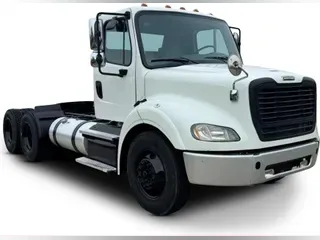 2020 Freightliner Business Class M2 106