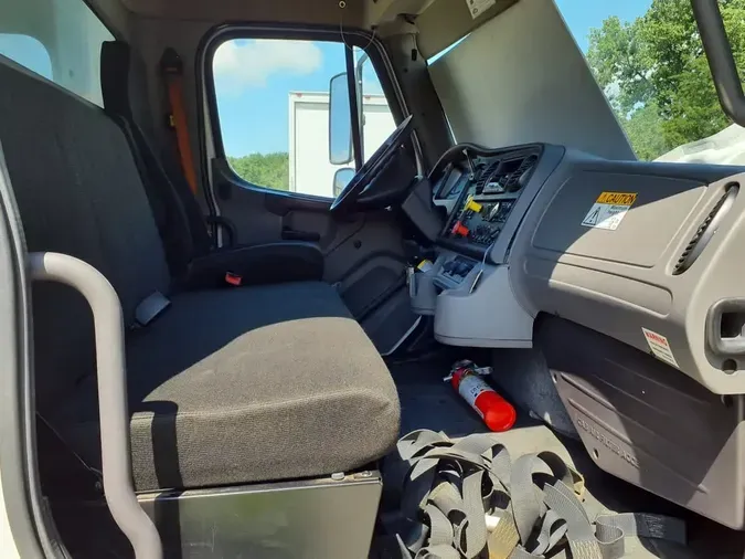 2016 FREIGHTLINER 108SD