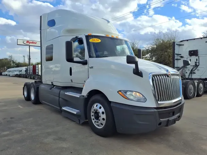 2020 NAVISTAR INTERNATIONAL LT625 SLPR CAB