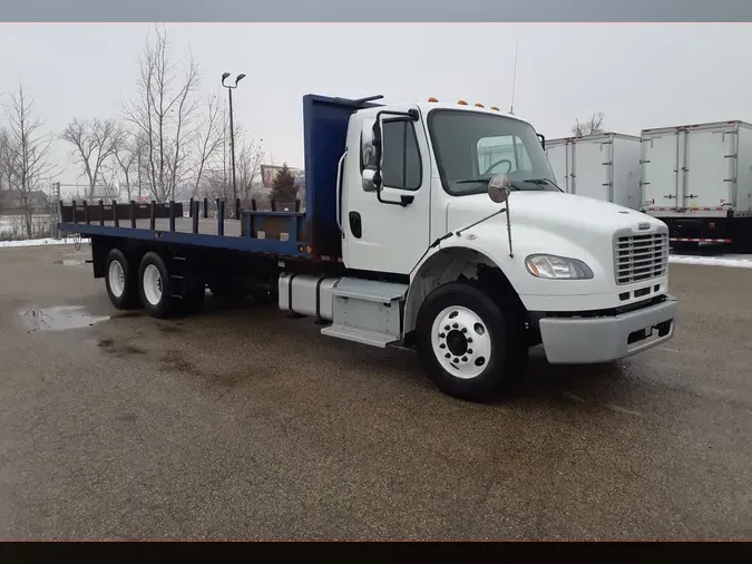 2015 FREIGHTLINER/MERCEDES M2 106