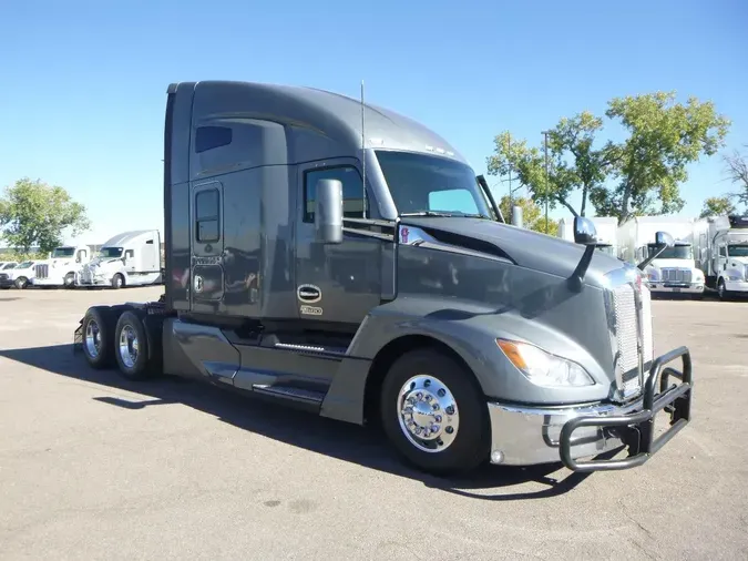 2023 Kenworth T680