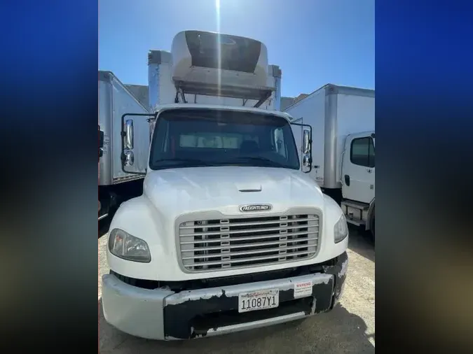 2016 FREIGHTLINER/MERCEDES M2 106