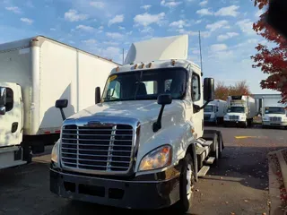 2016 FREIGHTLINER/MERCEDES CASCADIA 125