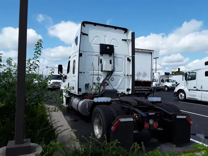 2020 FREIGHTLINER CASCADIA 125