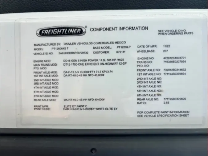 2023 Freightliner Cascadia 126