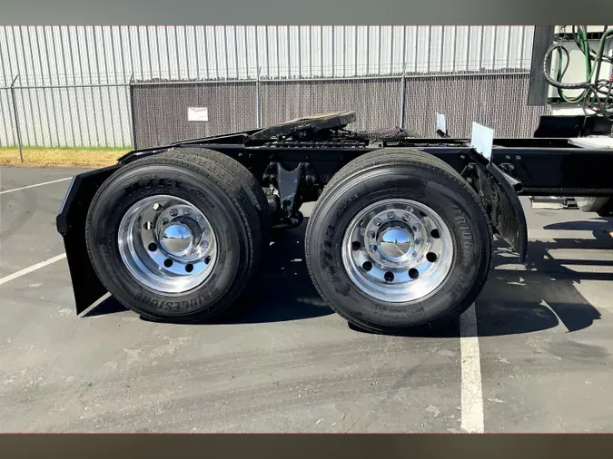 2022 INT LT625 6x4