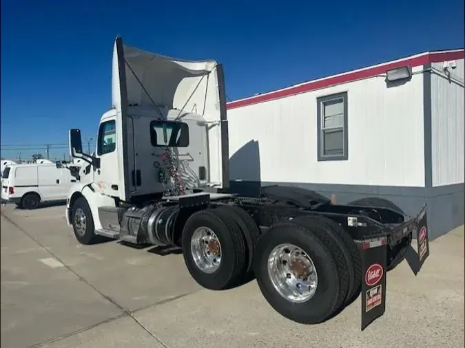 2020 Peterbilt 579