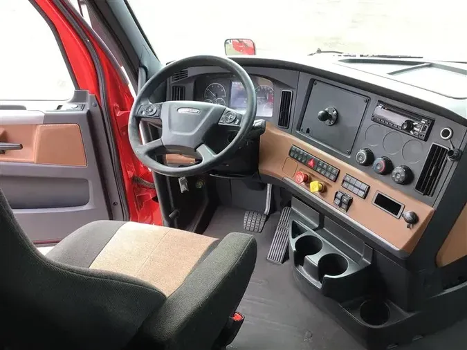 2020 FREIGHTLINER CASCADIA