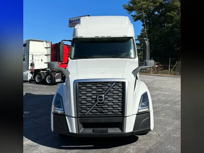 2019 VOLVO VNL64T760