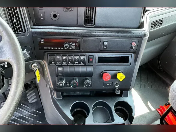 2020 INT LT625 6x4