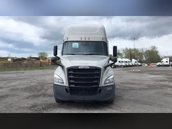 2024 Freightliner Cascadia 126