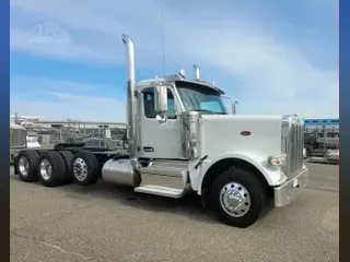 2025 PETERBILT 589