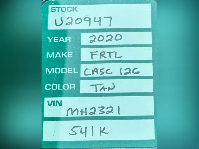 2020 FREIGHTLINER CASCADIA 126