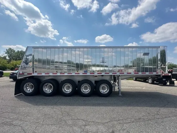 2026 EAST GENESIS 5 AXLE LEAD