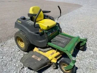 2015 JOHN DEERE Z445