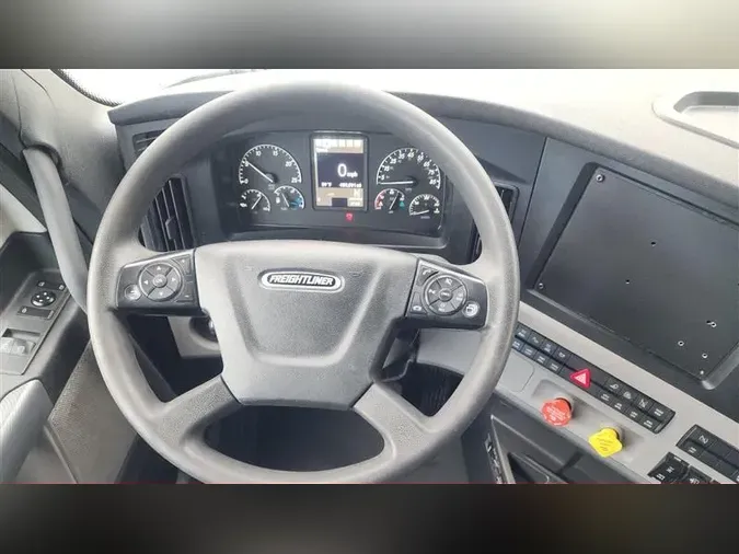 2020 FREIGHTLINER CA126