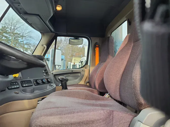 2020 FREIGHTLINER/MERCEDES CASCADIA 125