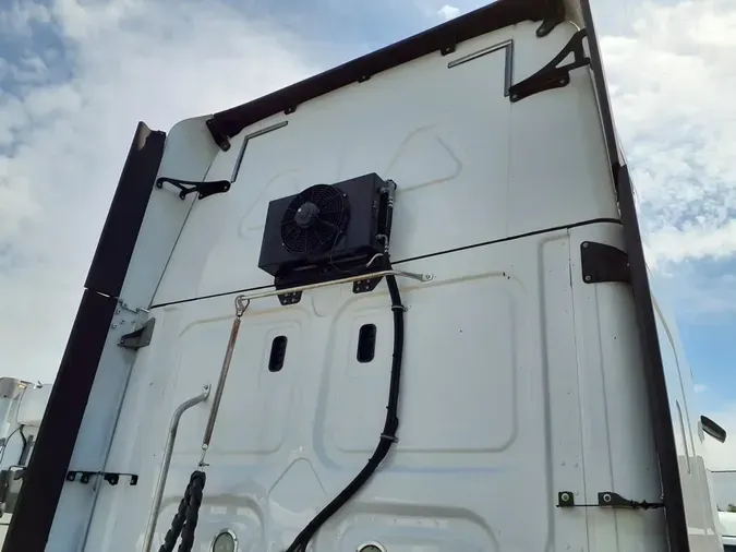 2018 FREIGHTLINER CASCADIA
