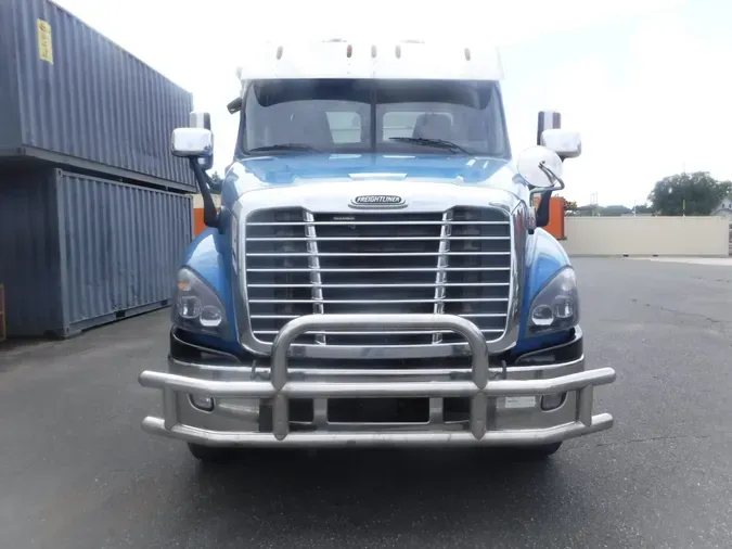 2018 FREIGHTLINER/MERCEDES CASCADIA 125