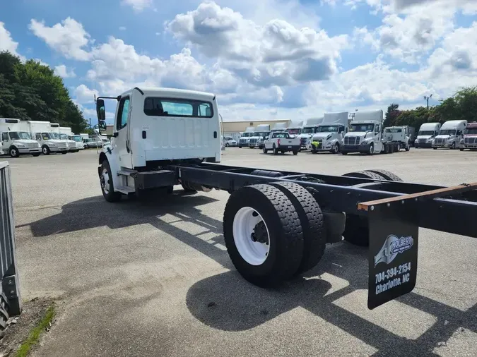 2018 FREIGHTLINER M2 106