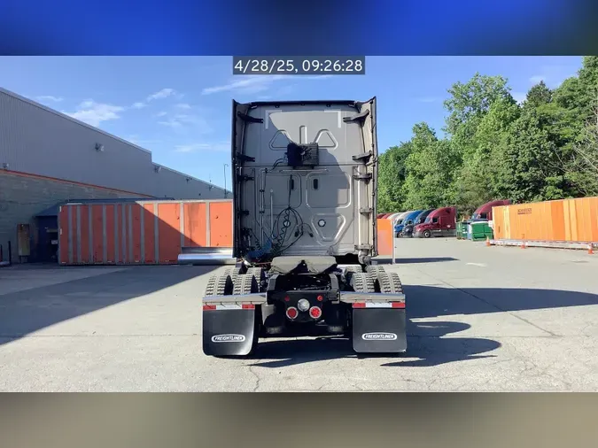 2021 Freightliner Cascadia