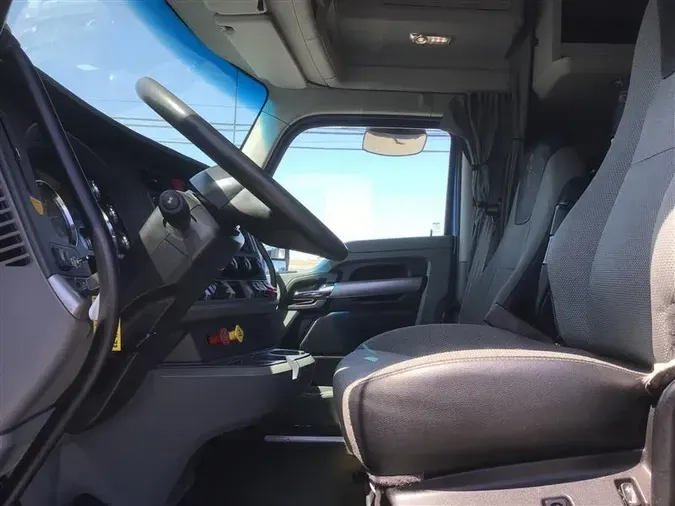 2021 KENWORTH T680