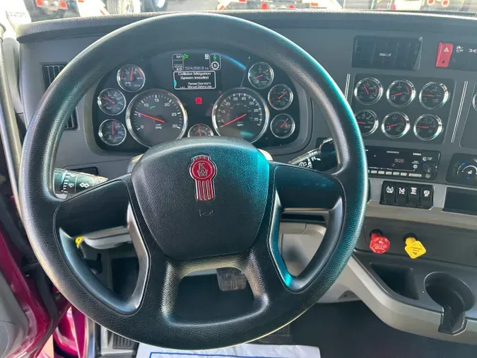 2022 Kenworth T68003e236e4bbe45377e6a965f58725e49b