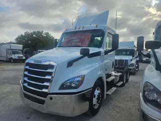 2019 FREIGHTLINER/MERCEDES NEW CASCADIA PX12664