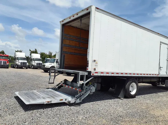 2020 FREIGHTLINER/MERCEDES M2 106